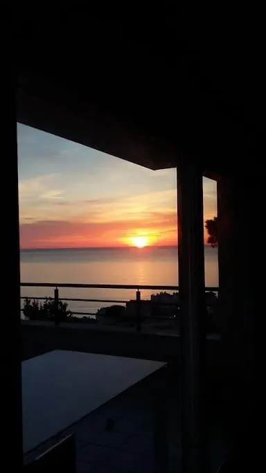Sensational Apartment With Panoramic Views Llanca Spain