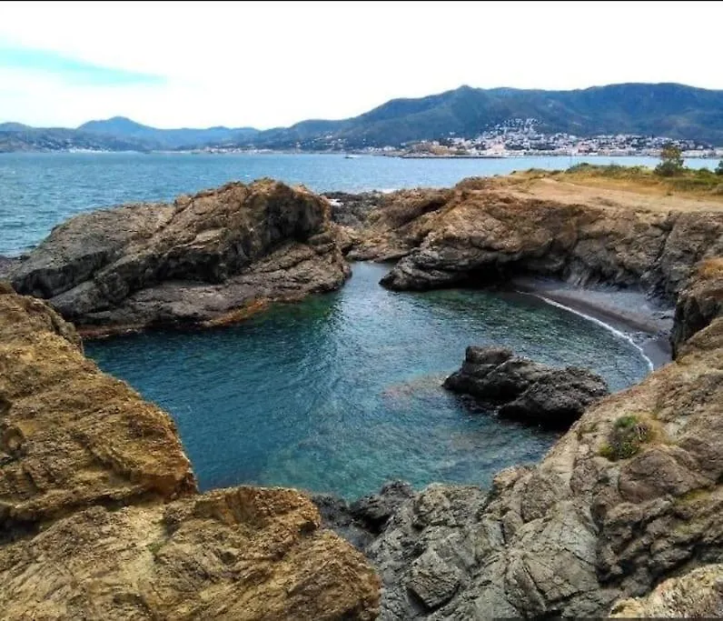 Sensational Apartment With Panoramic Views Llanca